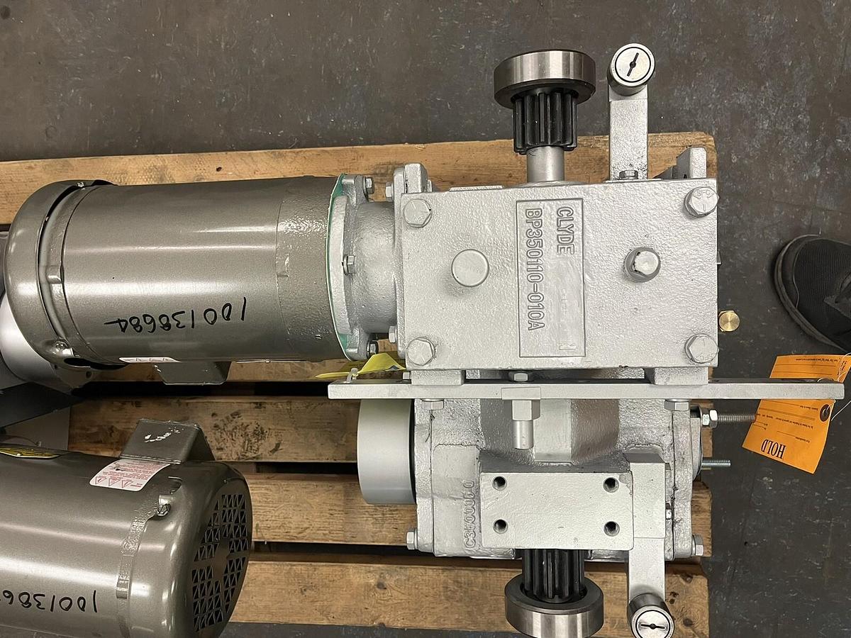CLYDE BERGMANN,RXC000121,GEARMOTOR 1.5HP 3PH 460V