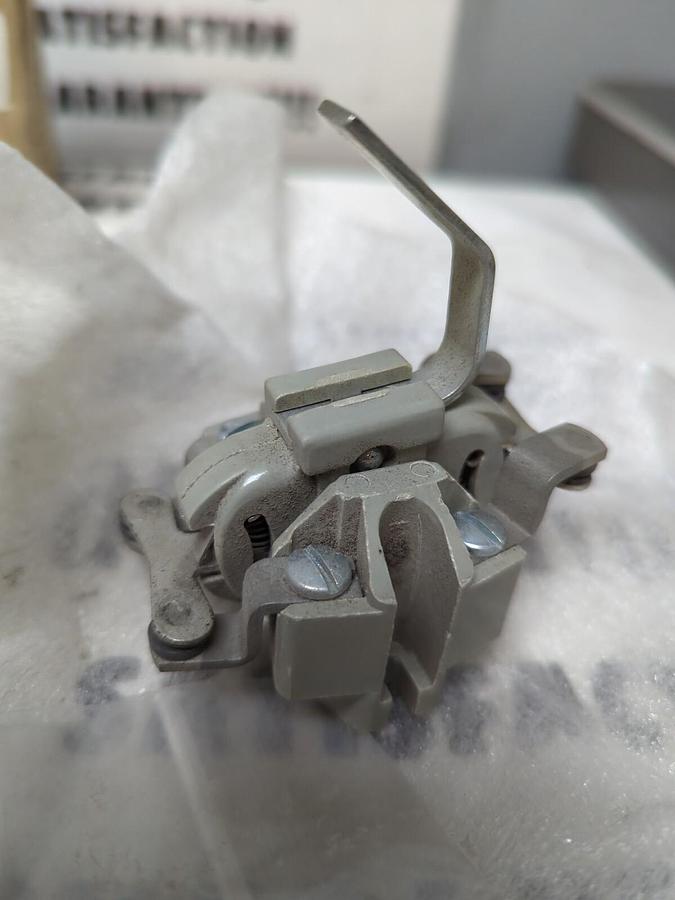 CUTLER-HAMMER,10923H5,ELECTRICAL INTERLOCK NOS