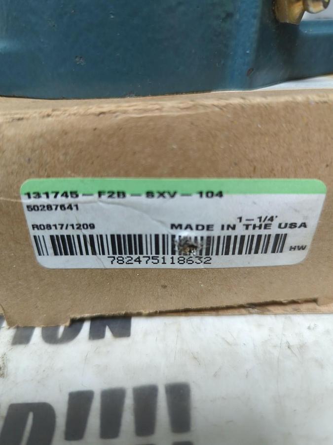 DODGE,131745-F2B-SXV-104,FLANGE MOUNT BEARING 2-BOLT BASE 1-1/4 INCH BORE NOS