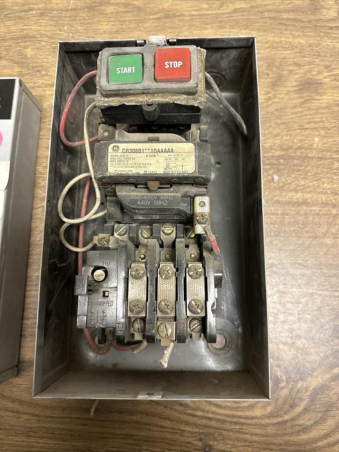 Used GE,CR308B1**1DAAAAA,SIze 0 W/GE 300 Line Control Enclosure