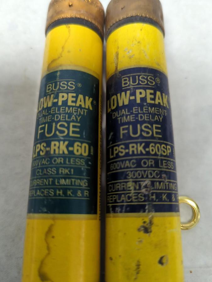 Used COOPER BUSSMANN,LPS-RK-60SP,LOW-PEAK 60 AMP FUSE LOT OF 2 PRE-OWNED