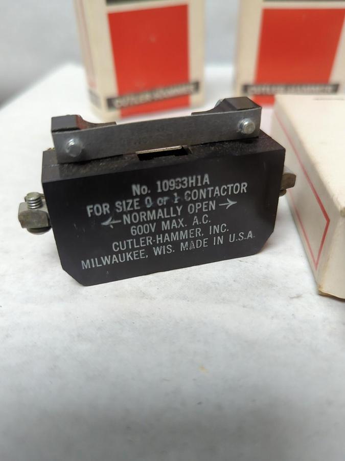 CUTLER-HAMMER,10933H1A,AUXILIARY CONTACTS FOR SIZE 0 & 1 LOT OF 5 NOS