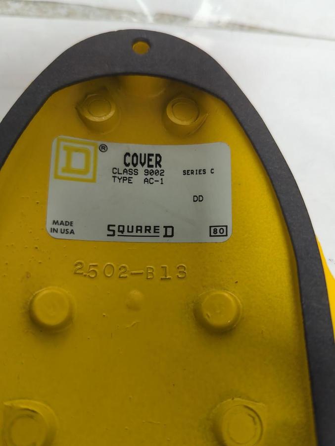 SQUARE D,9002 AC-1,SERIES C FOOT SWITCH COVER NOS