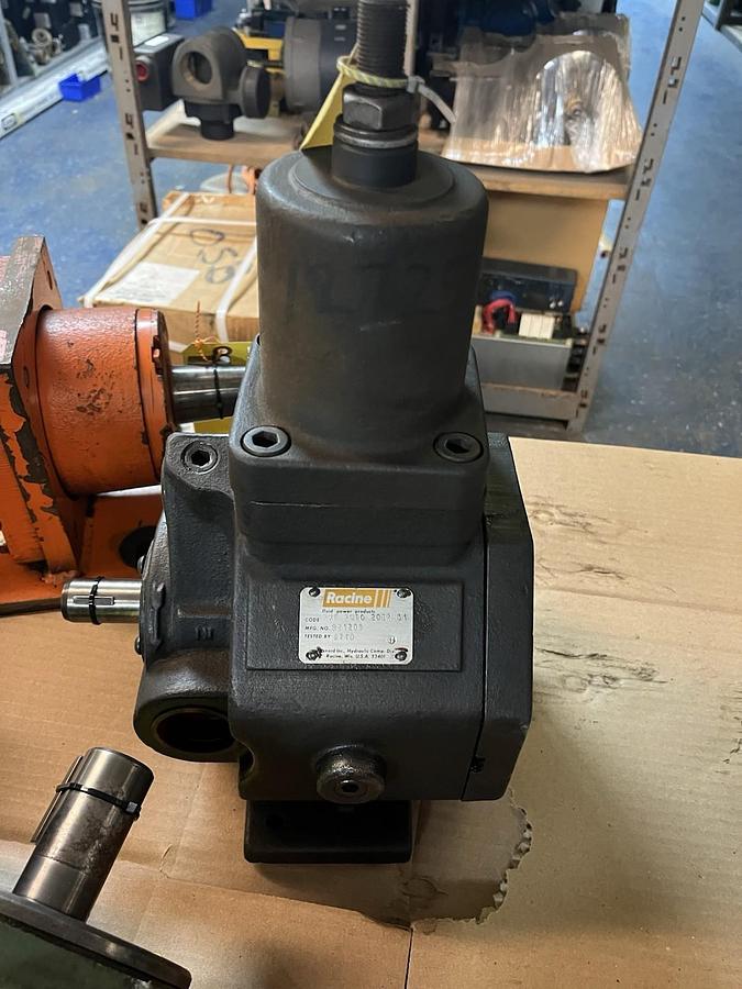 Used REXNORD RACINE,PVF-PNTO-20ER-01,HYDRAULIC PUMP