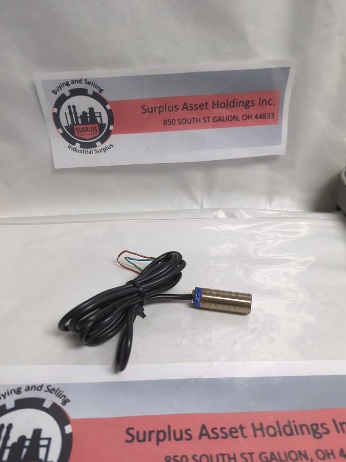 Used TELEMECANIQUE,XS1M18DA210,PROXIMITY SWITCH PRE-OWNED