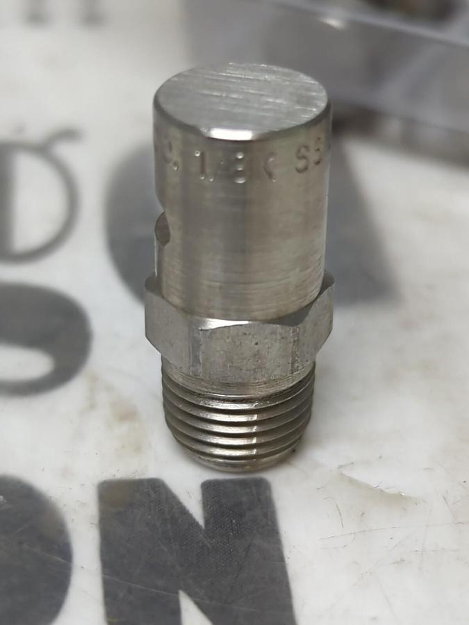 SPRAYING SYSTEMS CO.,1/8 KSS 2,STAINLESS SPRAY NOZZLES LOT OF 10 NOS