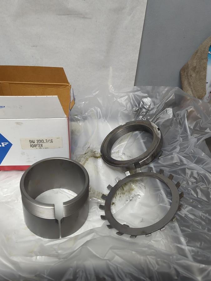 SKF,SNW 20X3-7/16,BEARING ADAPTER ASSEMBLY 3-7/16 INCH NOS