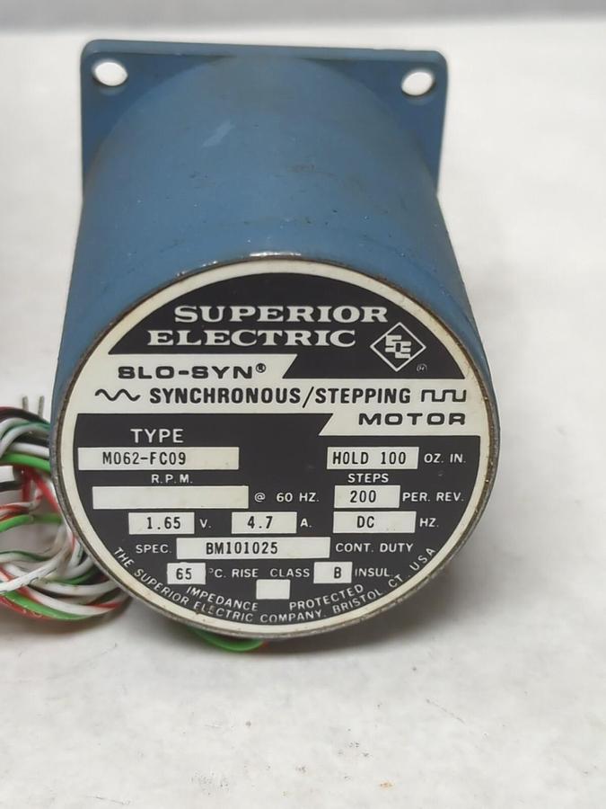 SUPERIOR ELECTRIC,M062-FC09,SYNCHRONOUS STEPPING MOTOR 1.65 VOLT 4.7 AMP NOS