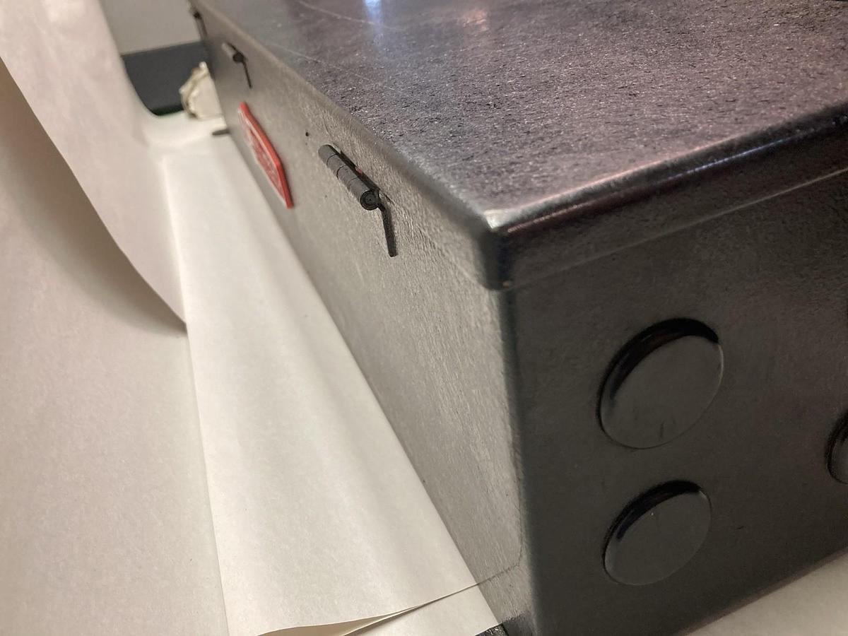 Used North American,H3186R-120-01,Electronics Ballast Assembly w/Hoffman F-66T30HC