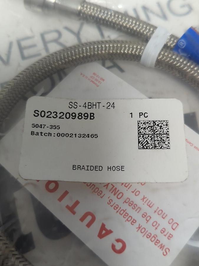 SWAGELOK,SS-4HBT-24,BRAIDED PTFE HOSE 1/4 X 24 INCH NEW