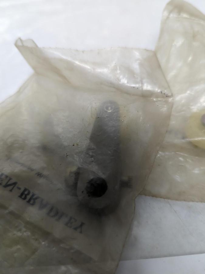 ALLEN BRADLEY,802T-W1,FIXED LEVER NYLON ROLLER 3/4 X 9/32 IN LOT OF 3 NOS