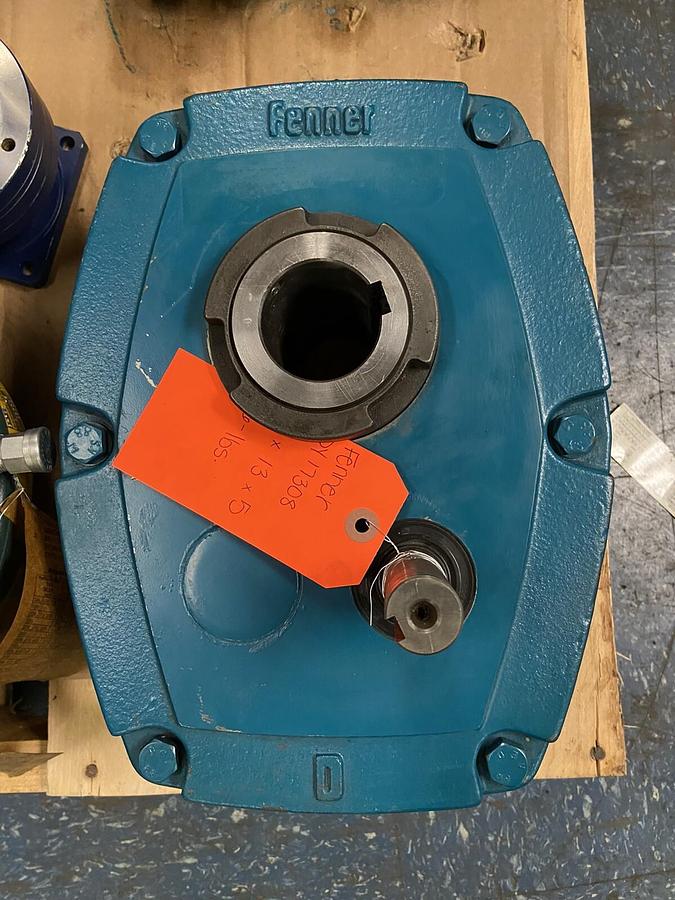 Fenner,SIZE D, Shaft Mounted Speed Reducer Ratio 13:1 Shaft 7/8 IN Bore 1-7/8 IN
