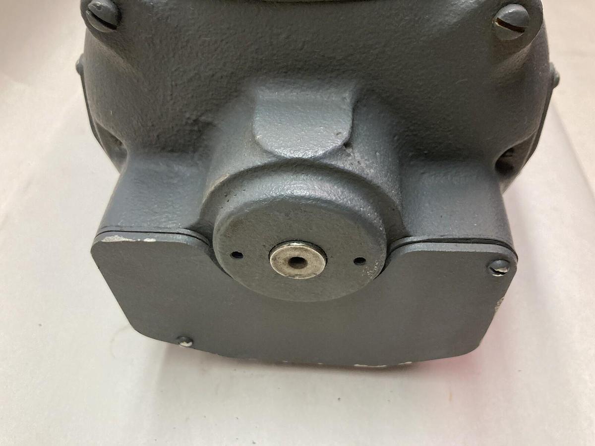 Used Excellon,5BC46AB1570C,Tachometer Generator 50vdc 1000-5000rpm