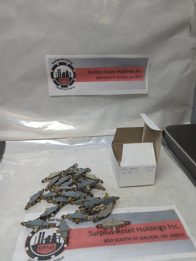 Used ALLEN BRADLEY,700-C1,CONTACT CARTRIDGE LOT OF 30 PRE-OWNED