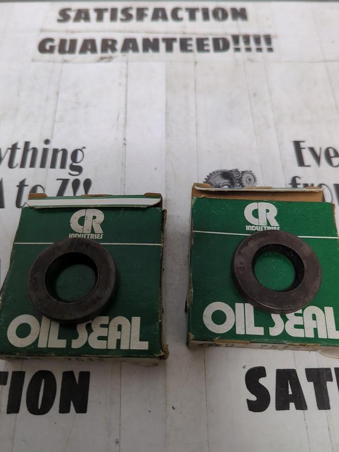 CHICAGO RAWHIDE,7512,OIL SEALS LOT OF 2 NOS