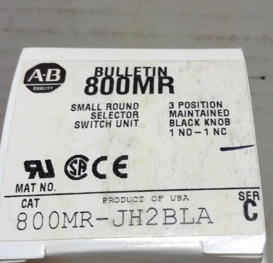 Allen-Bradley,800MR-JH2BLA,3-POS Maintained Selector Switch Black Knob