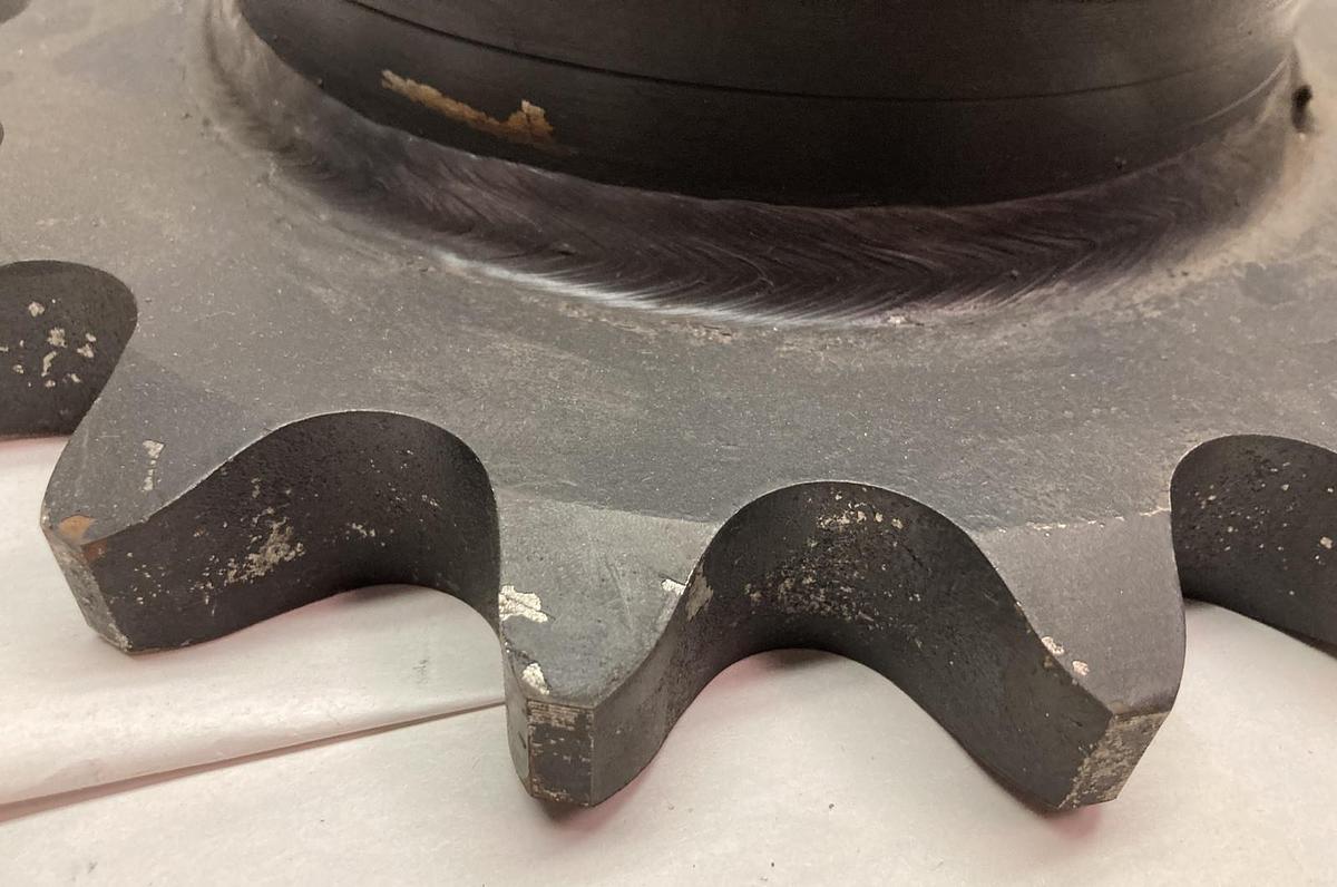 Used Martin,160BTB17H,Bushing Bore Roller Chain Sproket