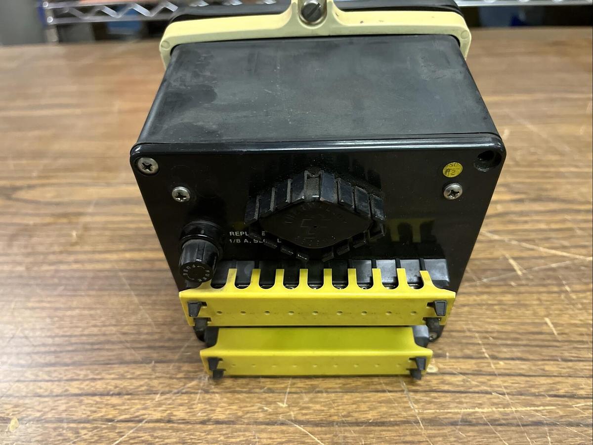 Used Signet,MK504-1,Batch Controller 110VAC