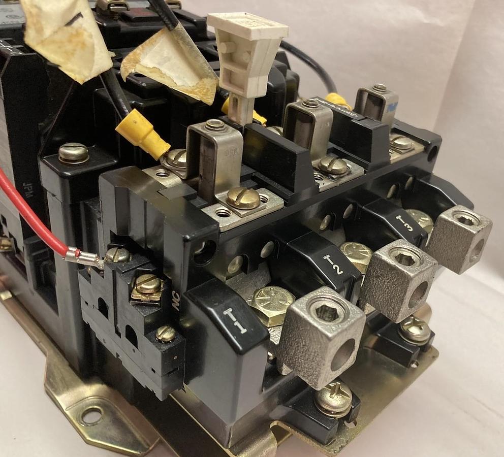 Used Allen Bradley,509-DOD,Size 3 Motor Starter 120V Coil 50 HP Ser A