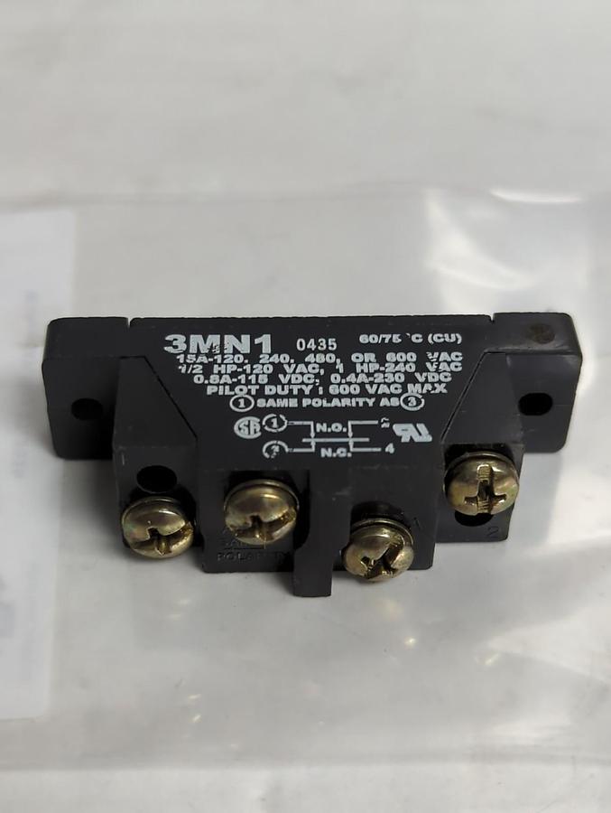 Used HONEYWELL,3MN1,SNAP ACTION SWITCH PRE-OWNED