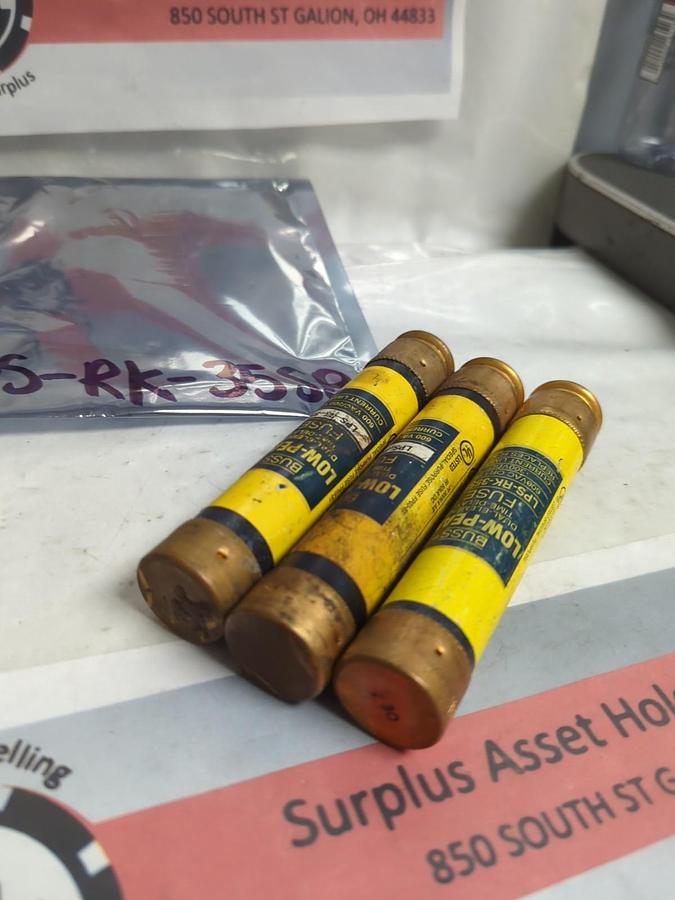 Used COOPER BUSSMANN,LPS-RK-35SP,LOW-PEAK 35 AMP FUSE LOT OF 3 PRE-OWNED