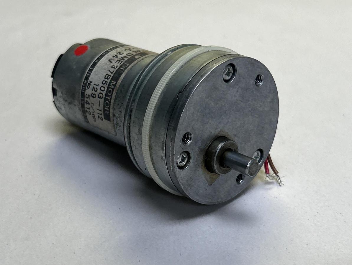 Used JAPAN SERVO CO,DME37B50G-112,DC MOTOR 24VDC