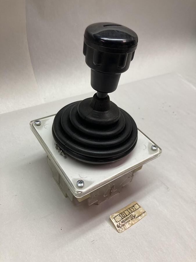 J.R. Merritt,101.1377,Joystick