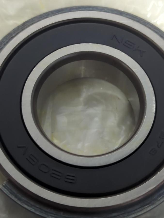 NSK,6205VVNR,DEEP GROOVE BALL BEARING WITH SNAP RING NOS