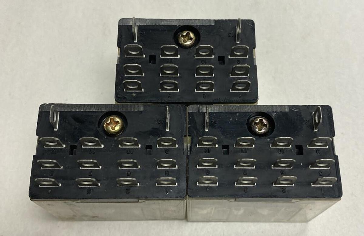 Omron,LY4 Relay,10A 240V 24V Coil Lot Of 3