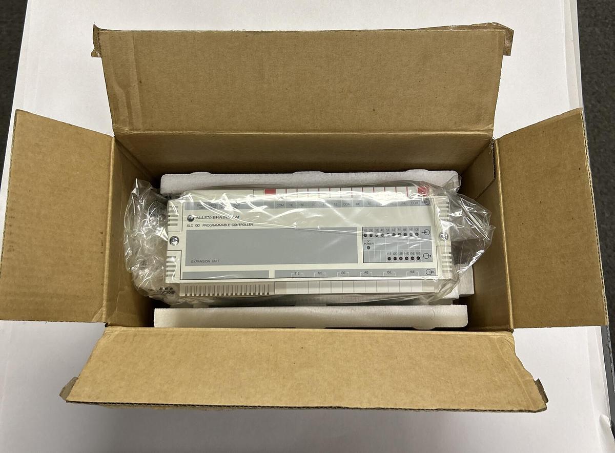 Used ALLEN BRADLEY,1745-E101,SER B PLC EXPANSION UNIT PROGRAMMABLE CONTROLLER NEW