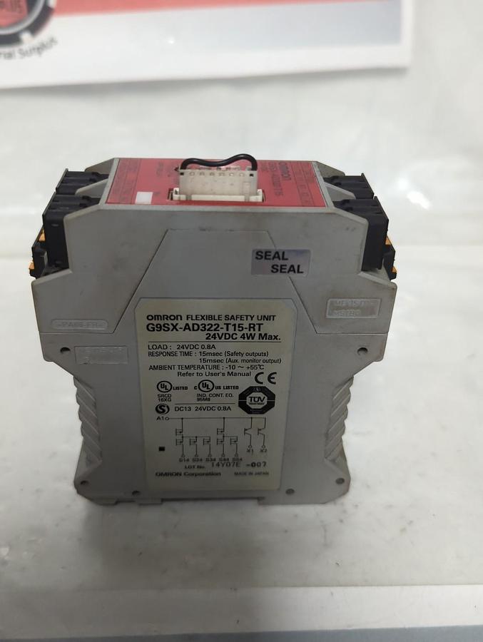 Used OMRON,G9SX-AD322-T15-RT,FLEXIBLE SAFETY UNIT 24VDC 4W PRE-OWNED