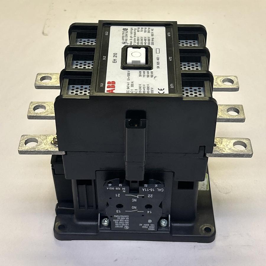 Used ABB,SK825402-AF,CONTACTOR 230A 600V