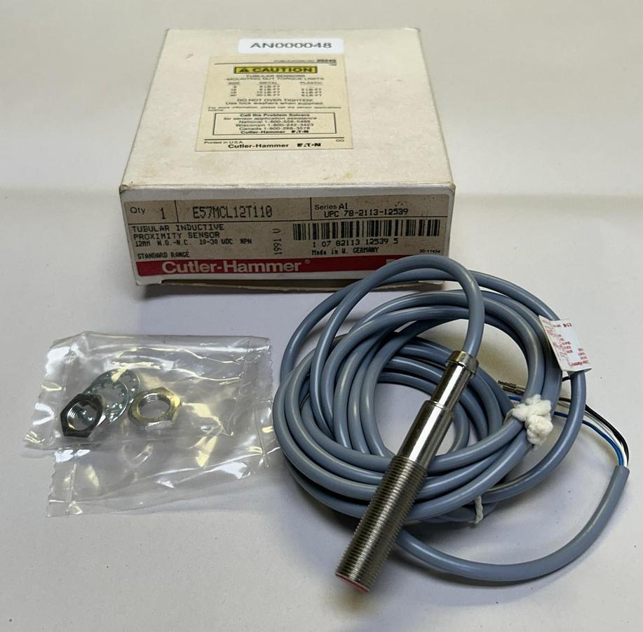 CUTLER-HAMMER,E57MCL12T110,TUBULAR INDUCTIVE PROXIMITY SENSOR NOS
