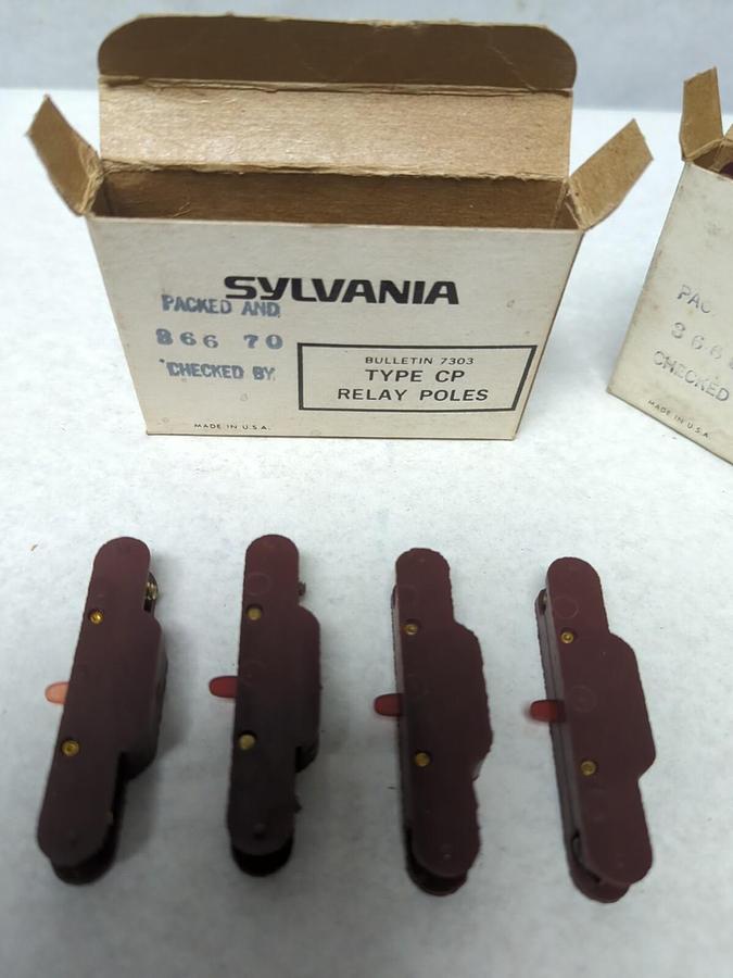 SYLVANIA,7303,TYPE CP RELAY POLES BNO RNC1 LOT OF 8 NOS