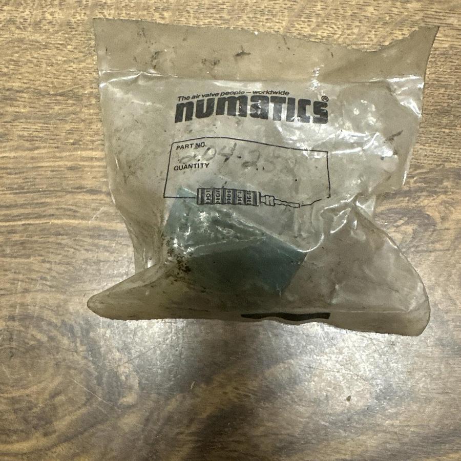 Used Numatics,204-252,End Cap Assembly