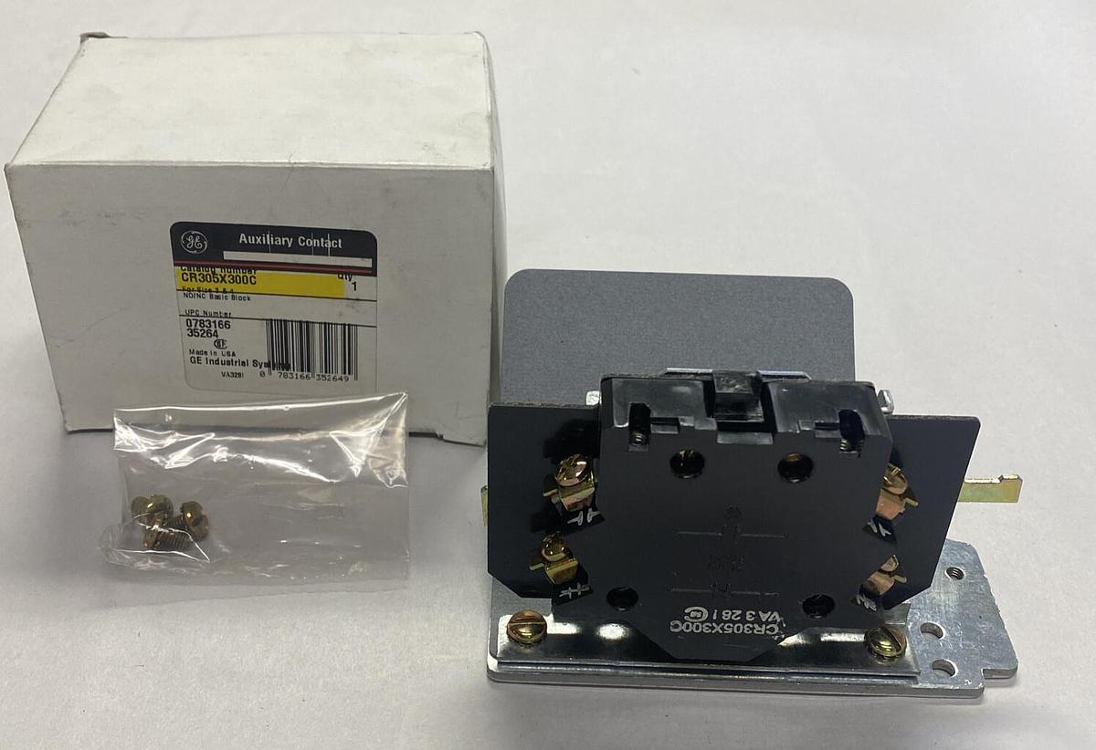 Used GENERAL ELECTRIC,CR305X300C,AUXILIARY CONTACT BLOCK NEW