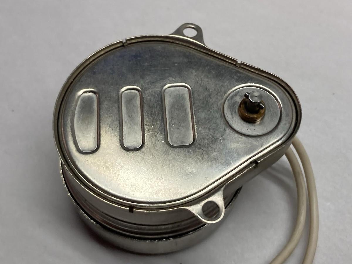 Synchron,D118AR,Time Motor 110V 60HZ 4W 5RPM