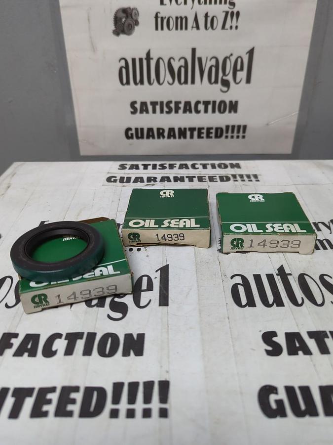 CHICAGO RAWHIDE,14939,OIL SEALS LOT OF 3 NOS