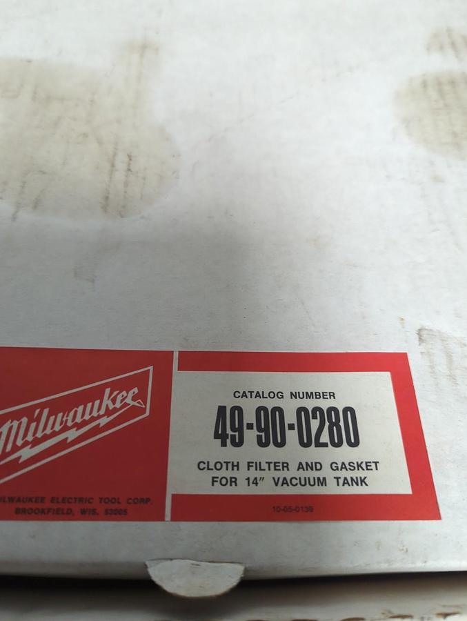 MILWAUKEE,49-90-0280,CLOTH FILTER & GASKET FOR14 INCH VACUUM TANK NOS