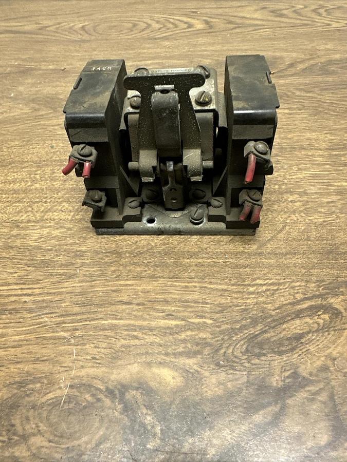 Used Cutler Hammer,9575H2009A,Industrial Control Relay