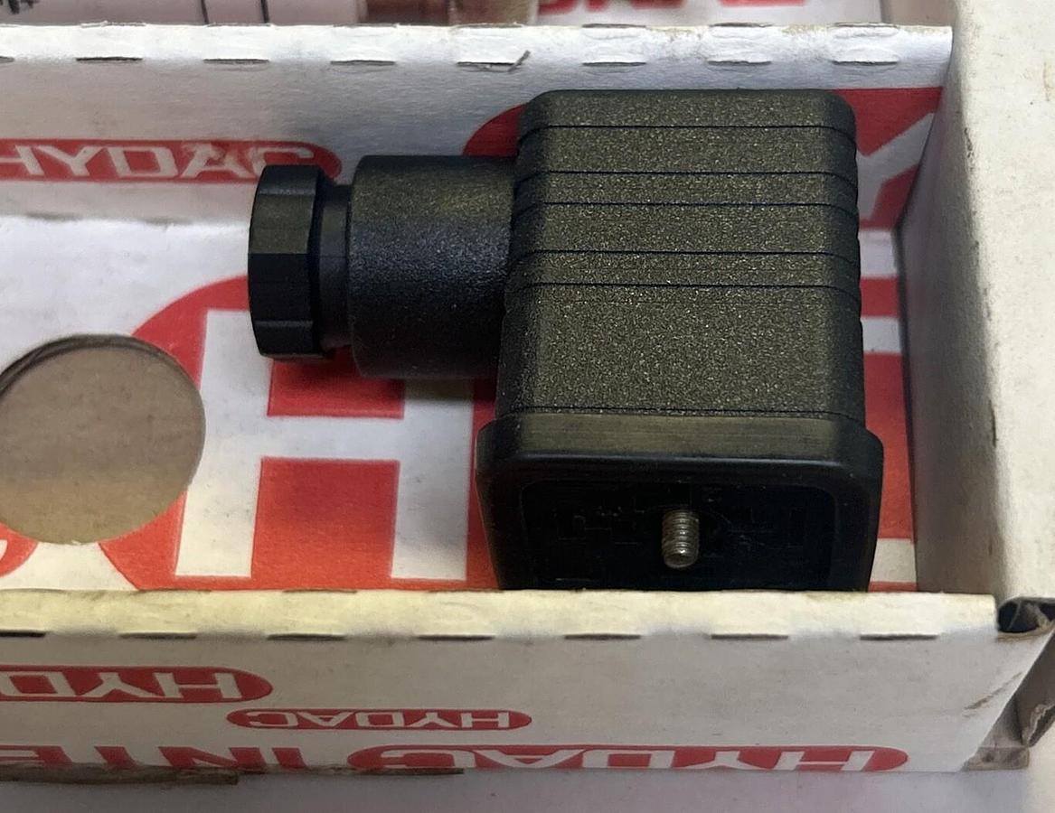 HYDAC TECHNOLOGY,HDA37775-B-100-000,PRESSURE TRANSMITTER NOS