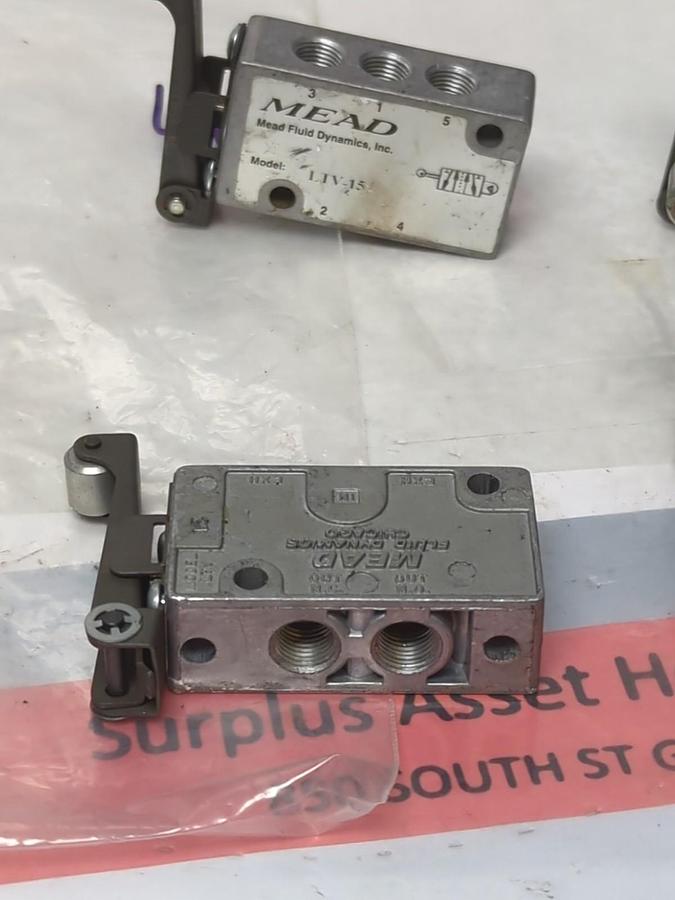 Used MEAD,LTV-15A,PNEUMATIC AIR CONTROL VALVE LOT OF 4 PRE-OWNED
