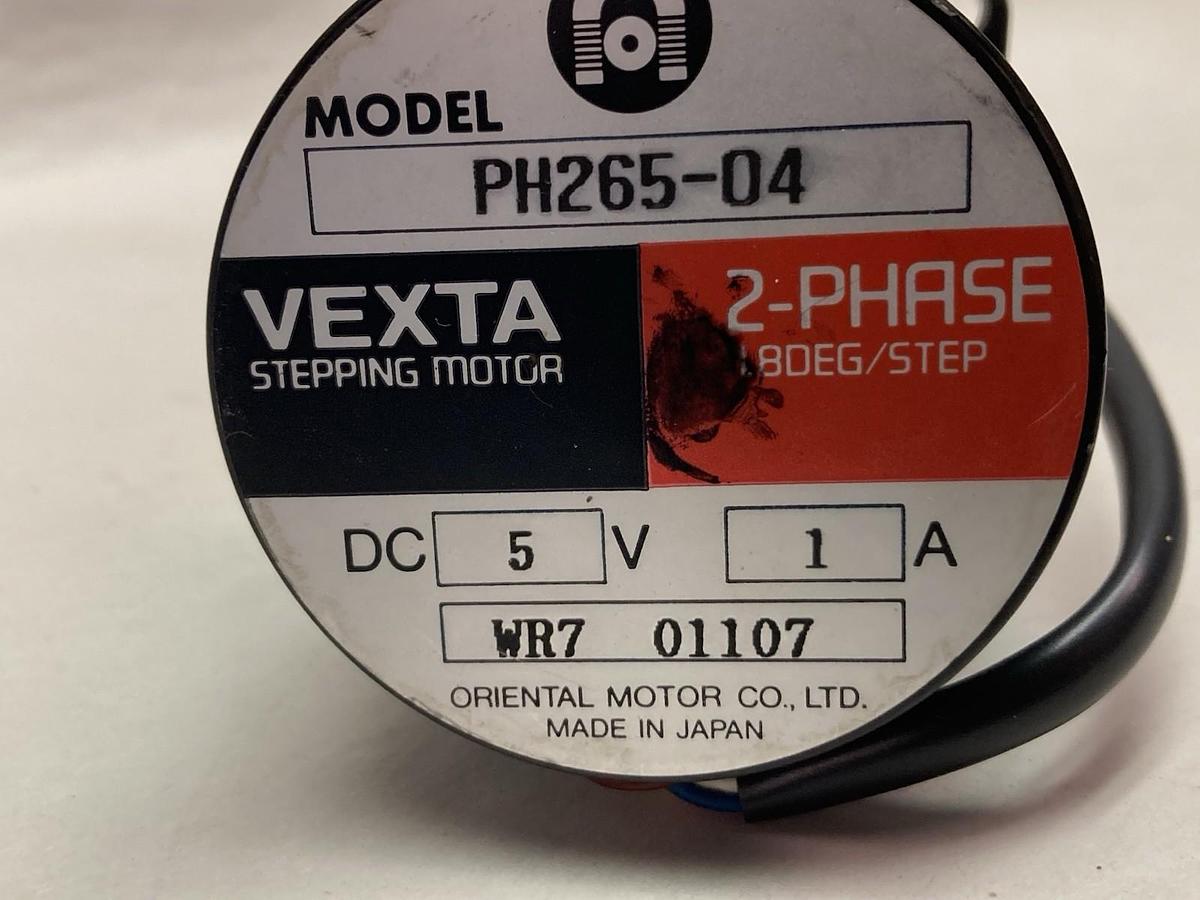 Used Vexta,PH265-04,2-Phase Stepping Motor 5V 1A