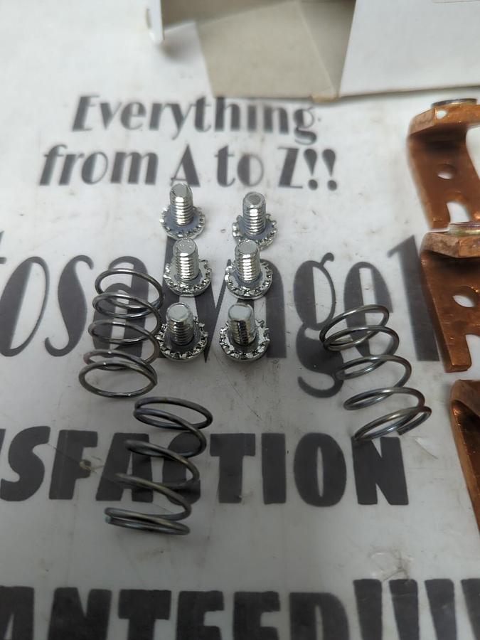 HOYT,K405,CONTACT KIT SIZE 3 NEW IN BOX!