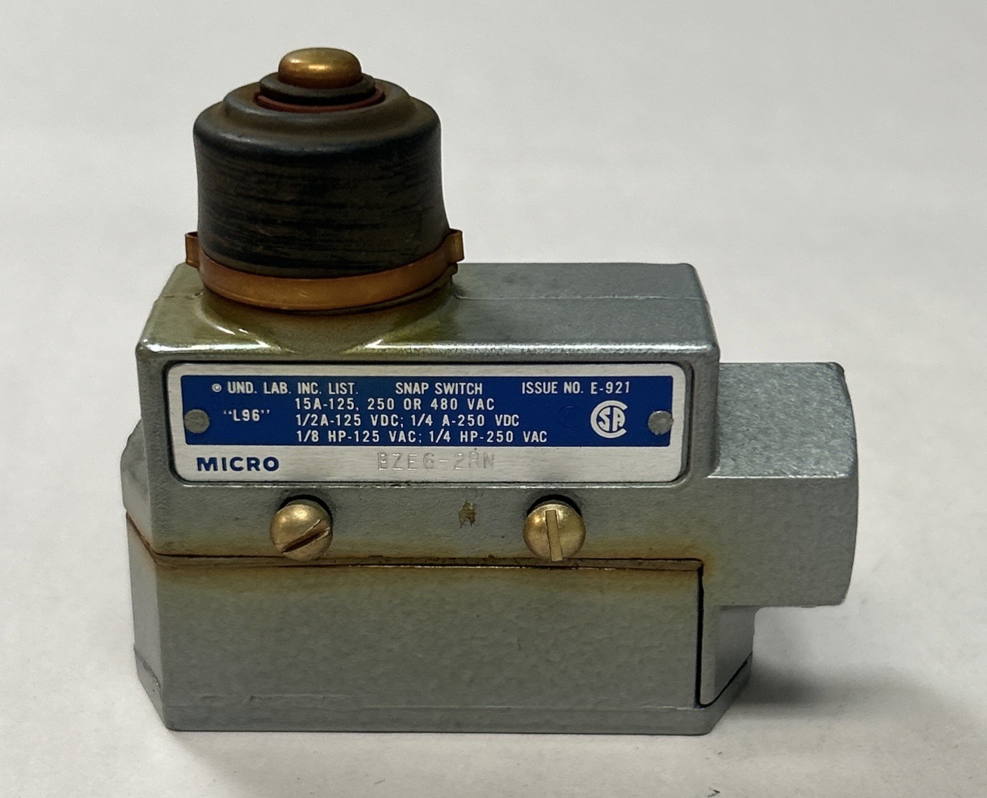 MICRO SWITCH,BZE6-2RN,LIMIT SWITCH NOS