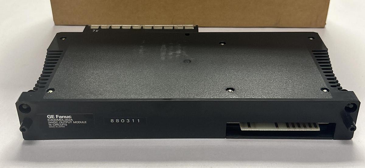 Used GE FANUC,IC630MDL352A,OUTPUT MODULE NEW