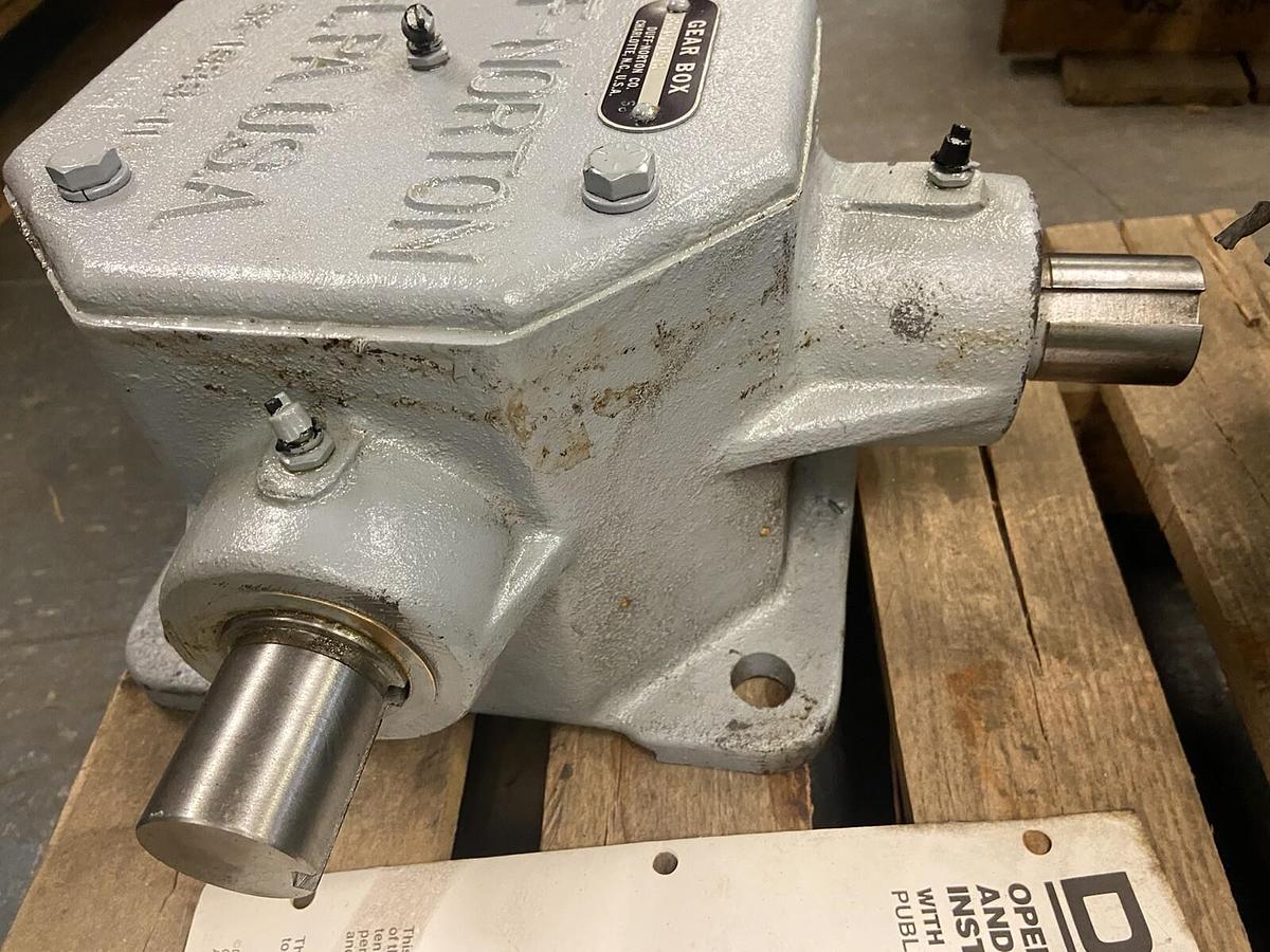 Duff-Norton,SK1671M37R,Mitre Gear Box Ratio 1:1