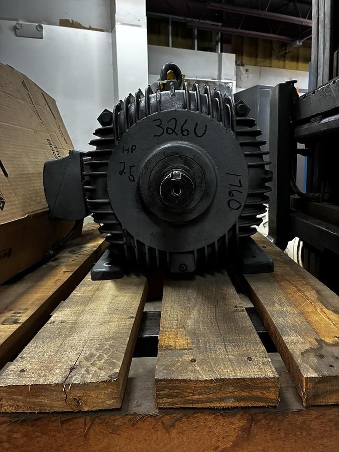 Used RELIANCE,AUFC,AC MOTOR 25HP 1760RPM 3PH 440V 326U