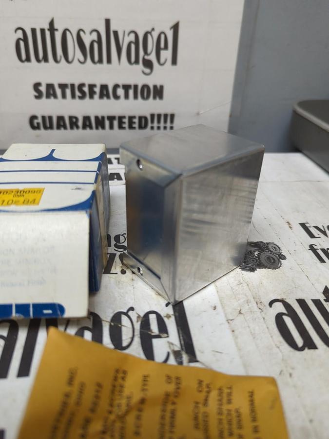 BUD,CU-3000-A,ALUMINUM MINI-BOX NOS