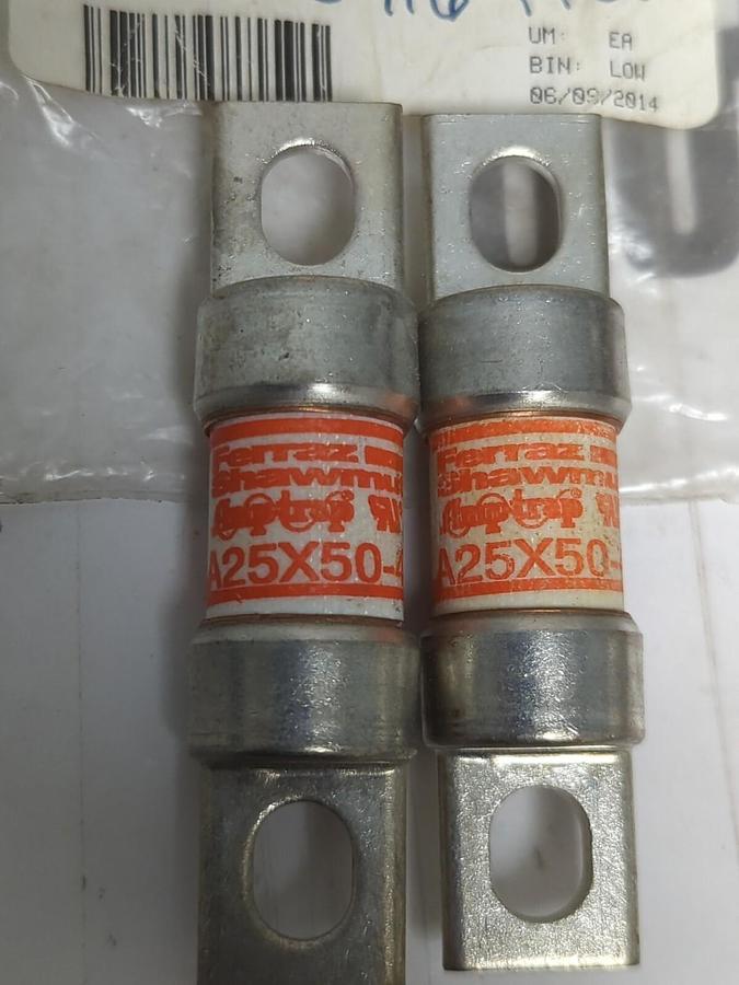 FERRAZ SHAWMUT,A25X50-4,AMP TRAP 50 AMP FUSES LOT OF 2 NOS